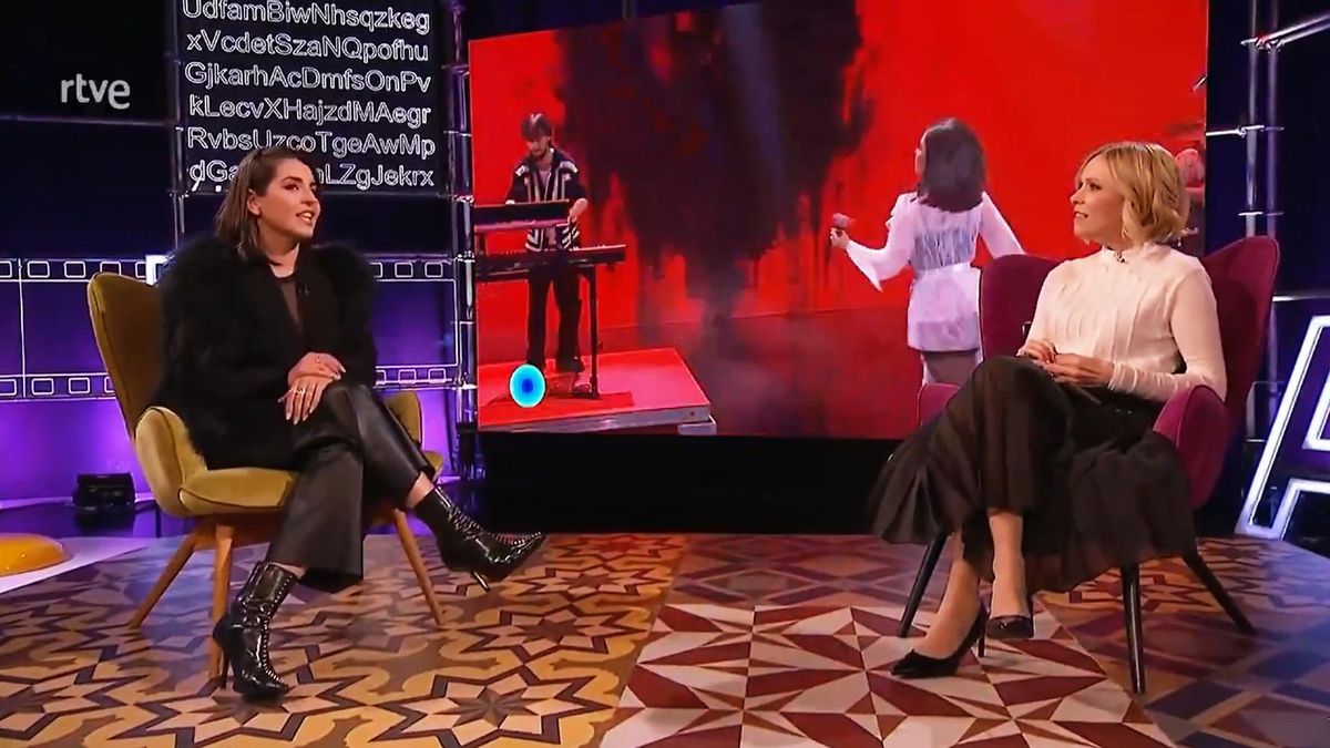 Tània Sarrias entrevista a la cantante Ruth Lorenzo en 'Culturas 2'