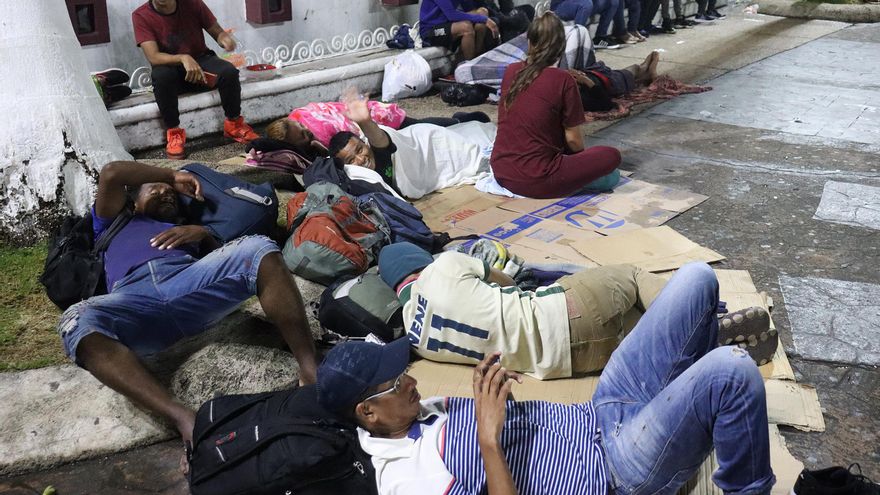 ONG estiman que hay 125.000 migrantes en ruta en estados del sur de México