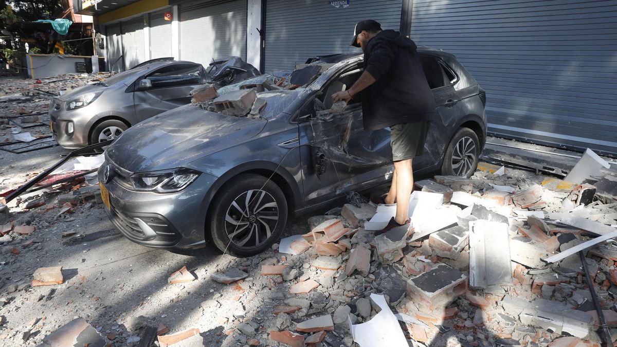 Un terremoto de magnitud 7,4 sacude Colombia con graves daños materiales en varias ciudades