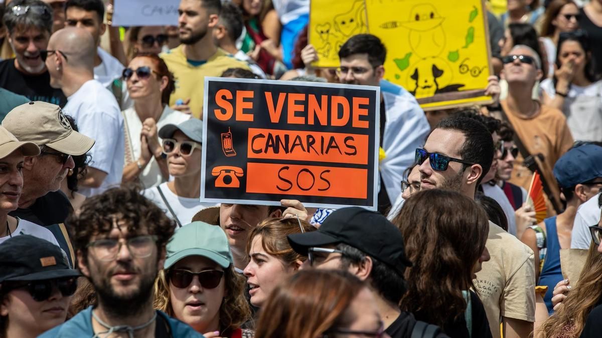 Hora y lugar de las manifestaciones de este sábado por la Democracia Real en Canarias