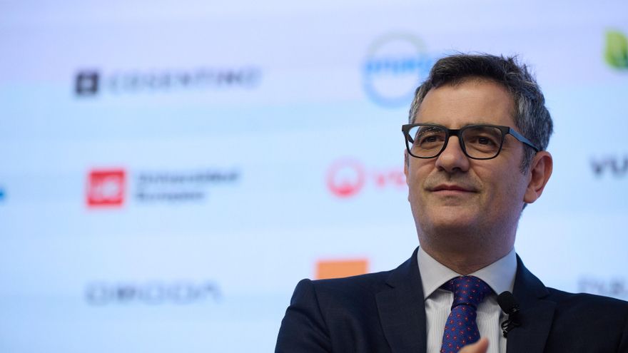 El ministro de la Presidencia, Justicia y Relaciones con las Cortes, Félix Bolaños, durante la primera jornada de la V edición del foro ‘Fondos Europeos’ de elDiario.es, en El Beatriz Madrid, a 27 de marzo de 2025, en Madrid (España).