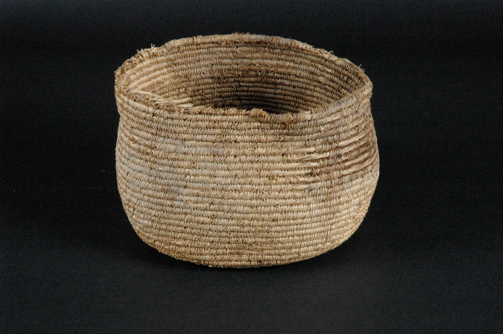 Cesto de fibra vegetal de la necrópolis de La Mondina (Barlovento). PEDRO RIVEROL