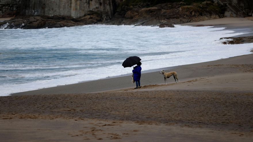 La borrasca Claudia dejará lluvias abundantes en Canarias y un ascenso de las temperaturas en toda España