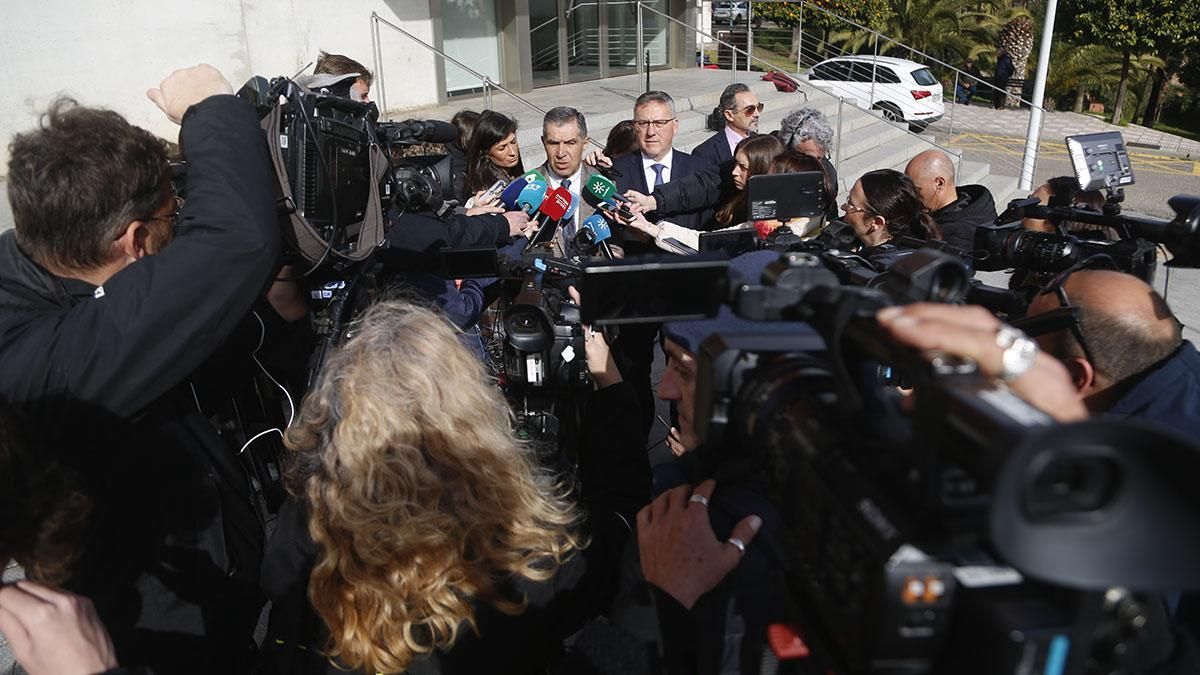 Lorenzo del Río y Miguel Ángel Pareja en los juzgados de Montoro