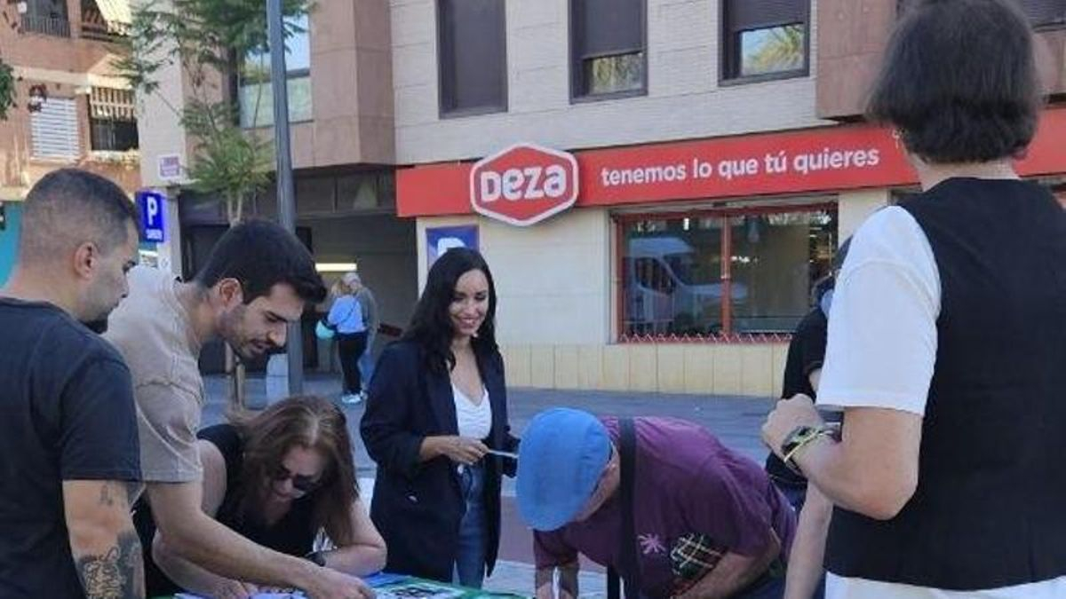 Adelante Andalucía asegura que ha recogido la mitad de los avales para presentarse en Córdoba en apenas dos horas