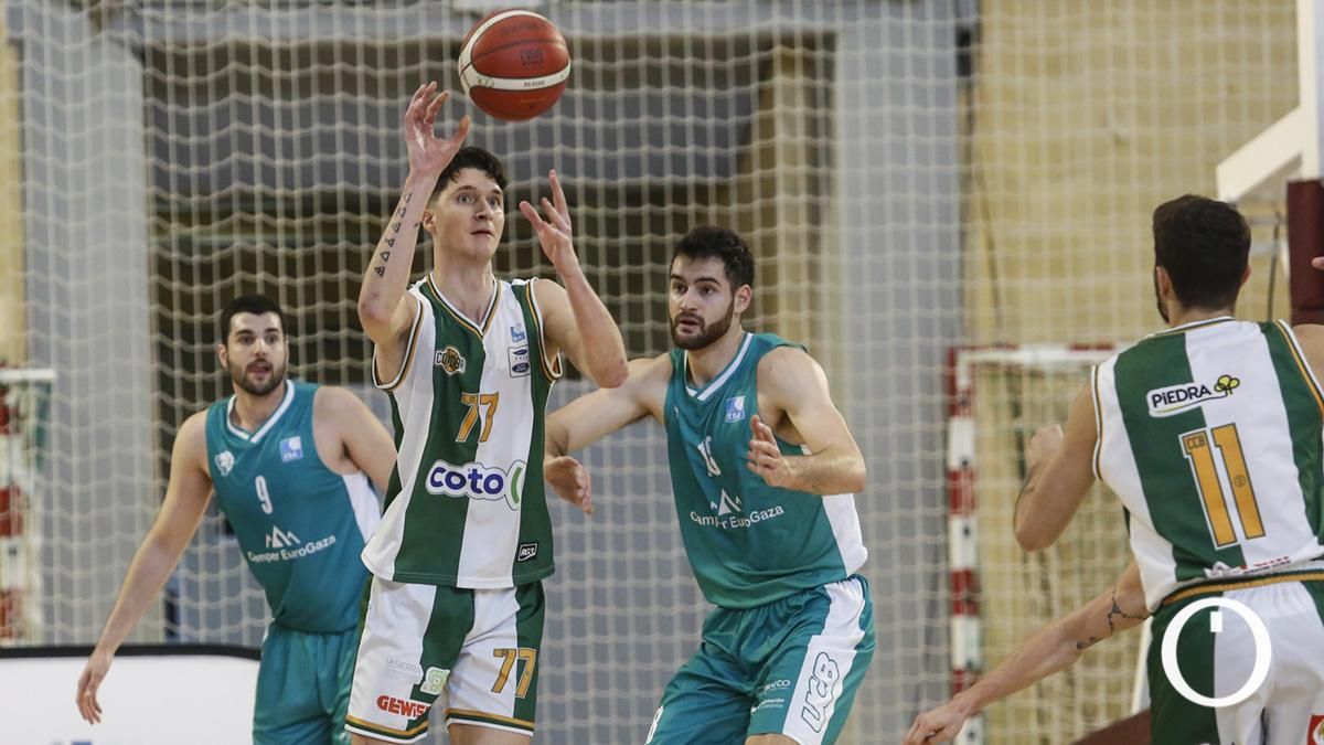 Maxi Andreatta durante un partido con el Coto Córdoba CB 