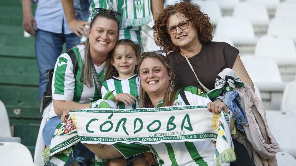 Grada Blanquiverde del Córdoba CF - Albacete BP