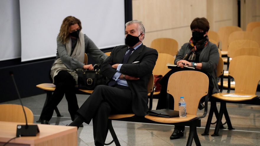 El extesorero del PP Luis Bárcenas durante el juicio por la presunta caja 'b' del PP.