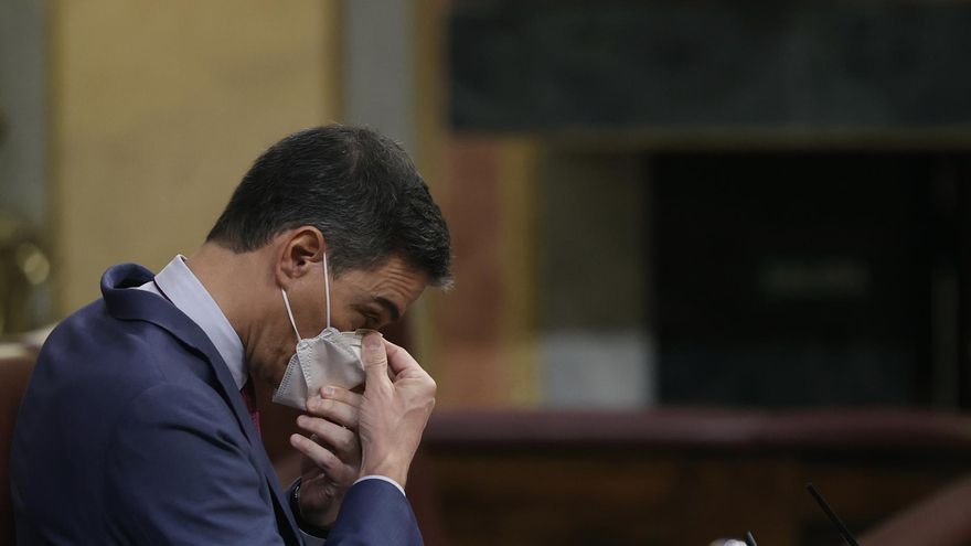 El presidente del Gobierno, Pedro Sánchez interviene en la sesión plenaria en el Congreso este miércoles.
