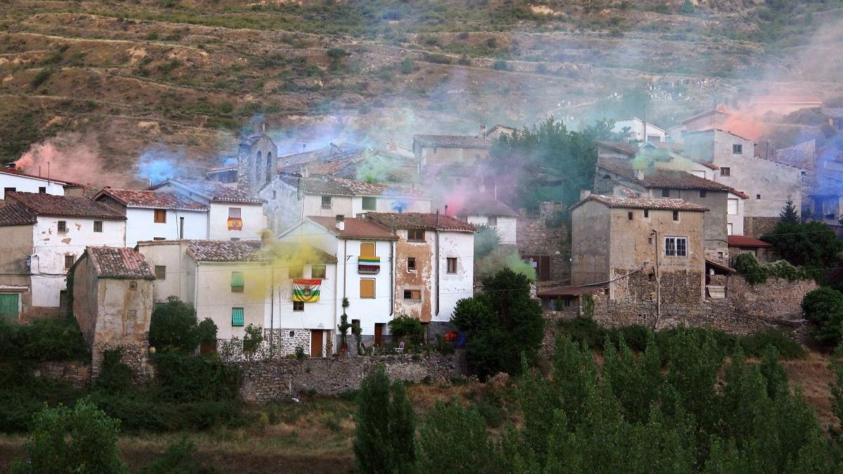 Una campana de 75 kilos y personalizada para hacer sonar "la recuperación de Peroblasco"