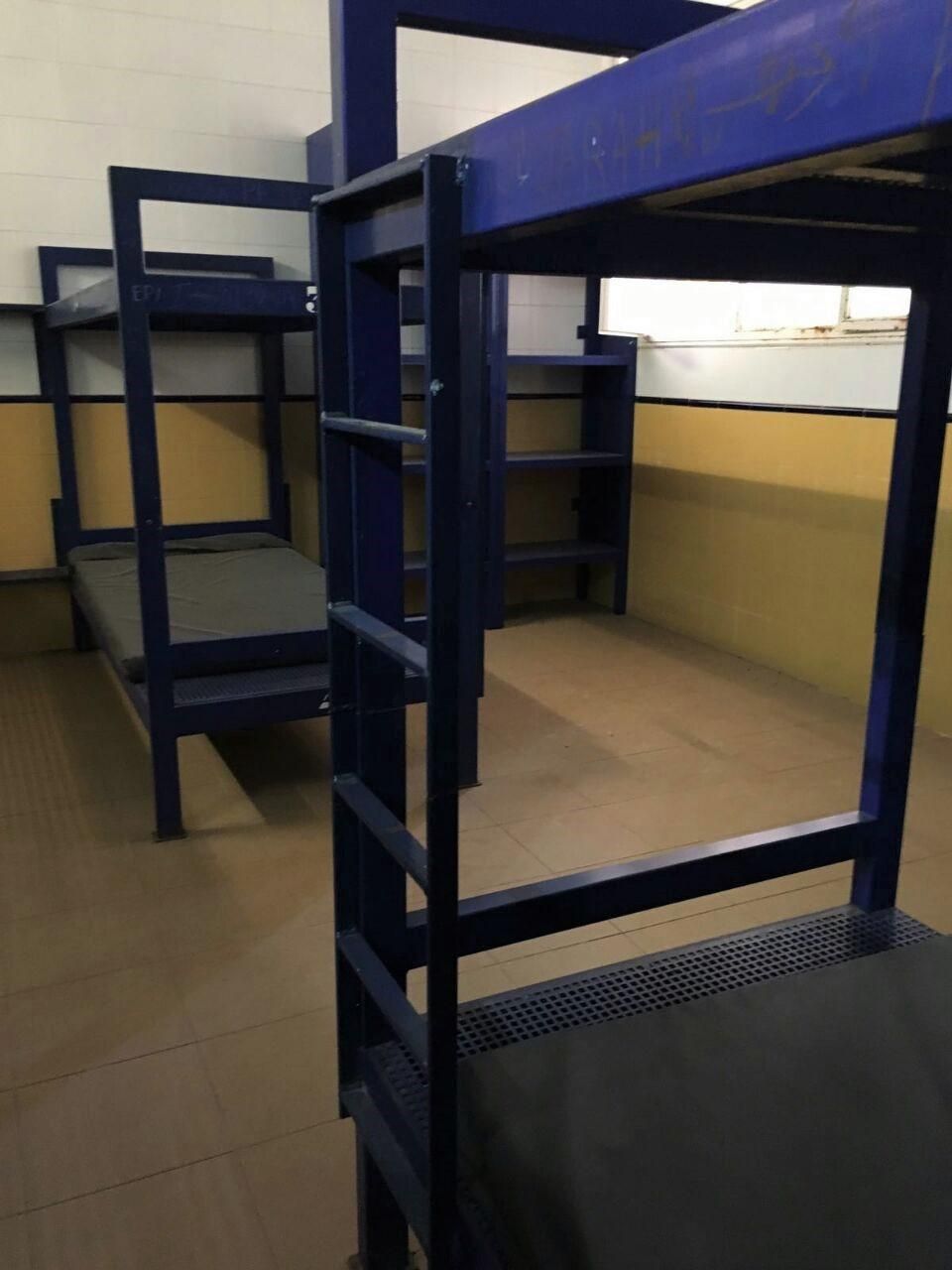 Imagen cedida de una de las habitaciones del CIE de Madrid.