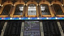 Los consejeros del Ibex se subieron el sueldo medio en 2017 cuatro veces más que a los empleados
