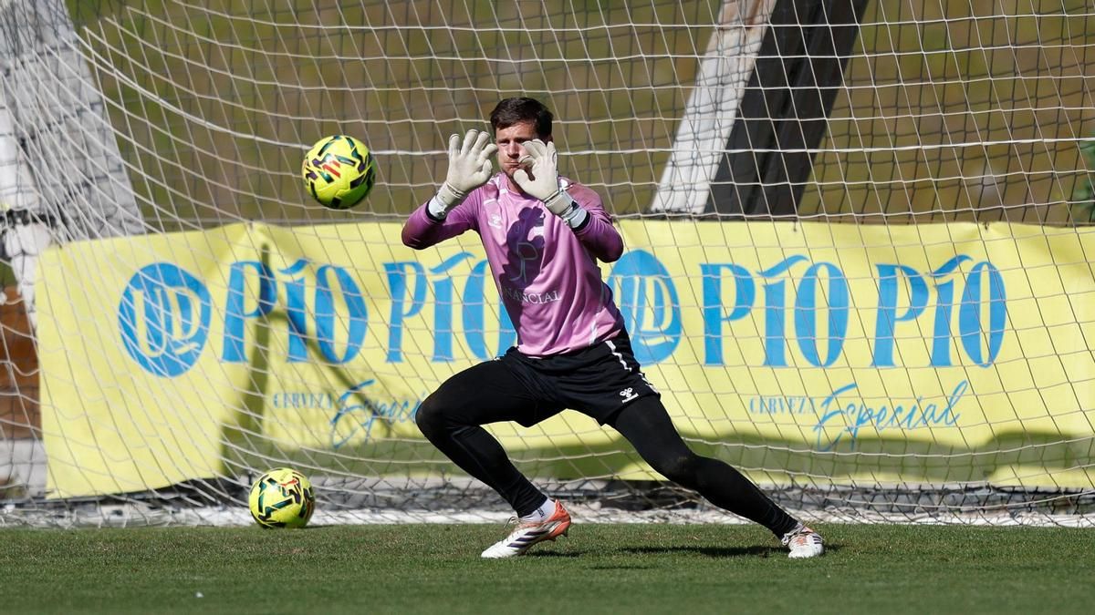 La UD Las Palmas no suplirá a Cristian Gutiérrez ni a Horkas si es traspasado