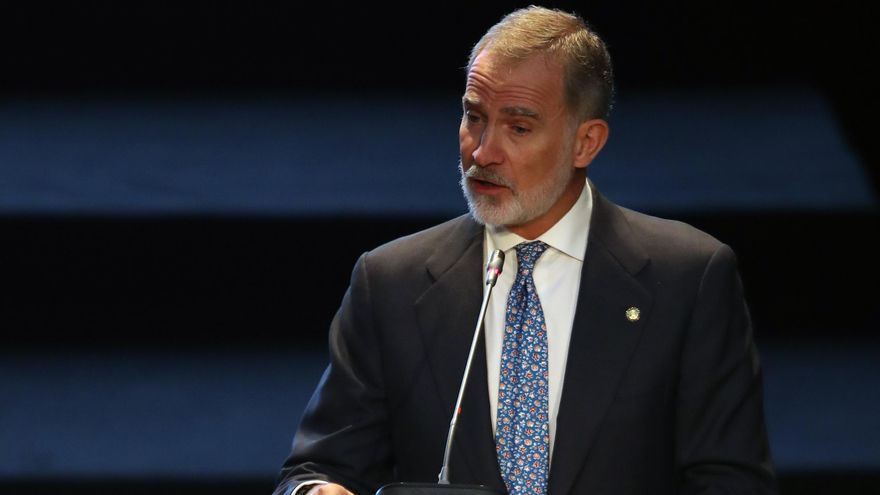 El rey de España reivindica en Arequipa la lengua española como una herramienta de paz