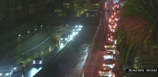 Tráfico por el cierre de Julio Luengo (@PoliciaLPA)