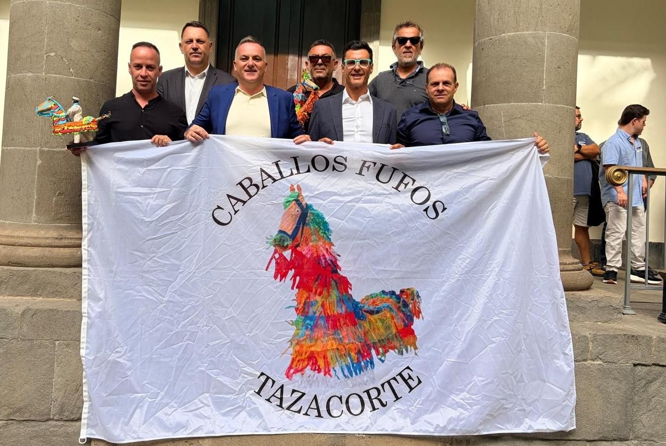 Tazacorte celebra el respaldo del Parlamento de Canarias a los Caballos Fufos como Fiesta de Interés Turístico.