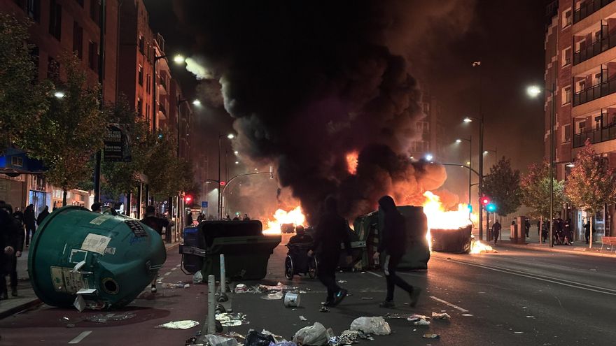 Imagen de los disturbios en Bilbao tras la visita frustrada de Vito Quiles.