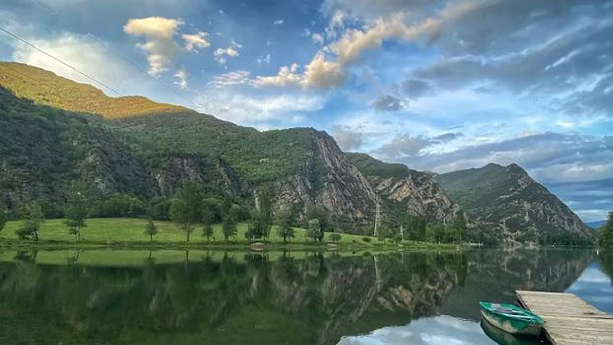 Panorámica del embalse de la torrassa.