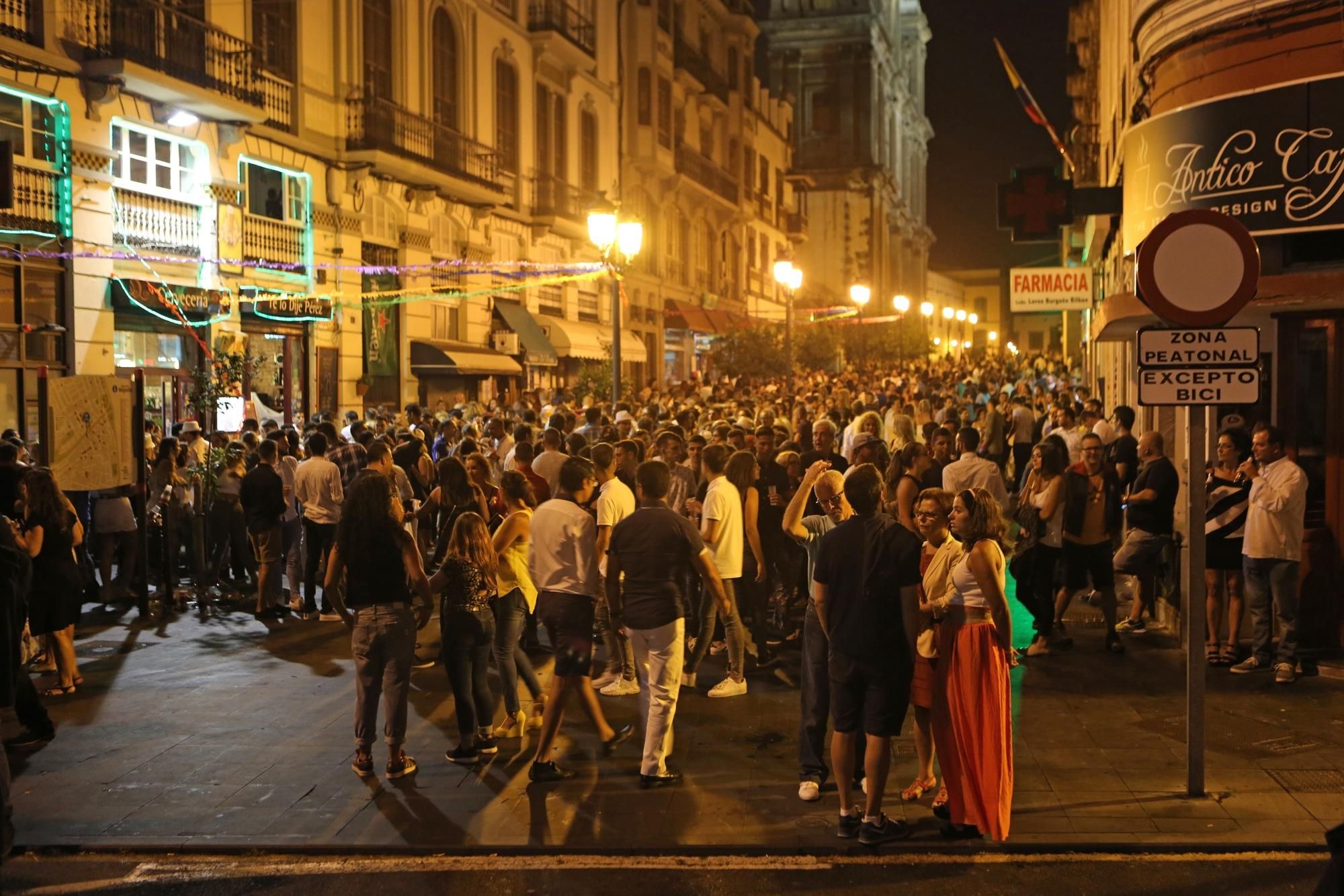 Campanadas de verano en Vegueta. (Alejandro Ramos).