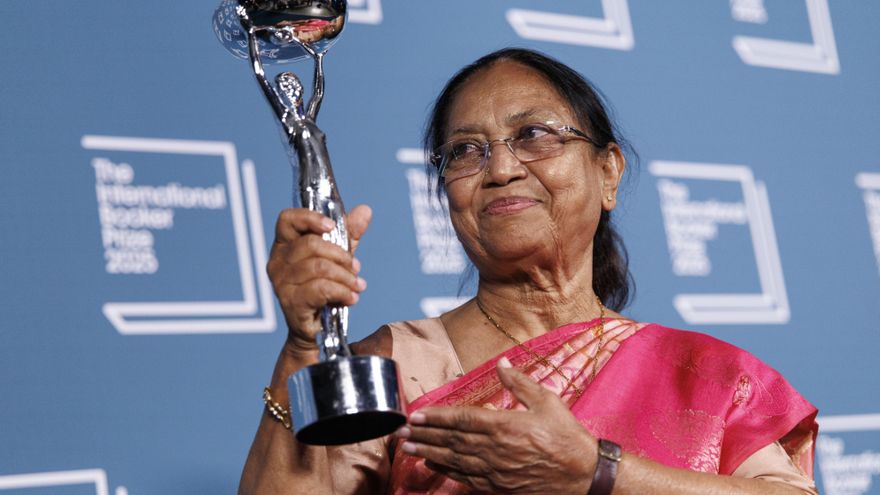 'Heart Lamp', colección de relatos de la india Banu Mushtaq, gana el Booker Internacional