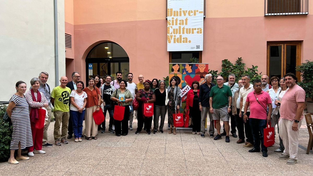 La presentació va tindre lloc al Col·legi Major Rector Peset de València.