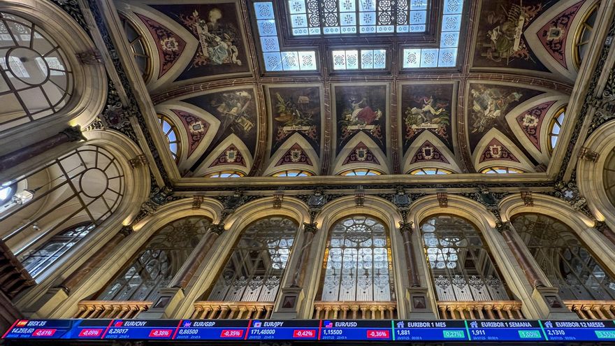 El IBEX 35 sube el 0,23 % en una jornada de resultados, a la espera de la Reserva Federal