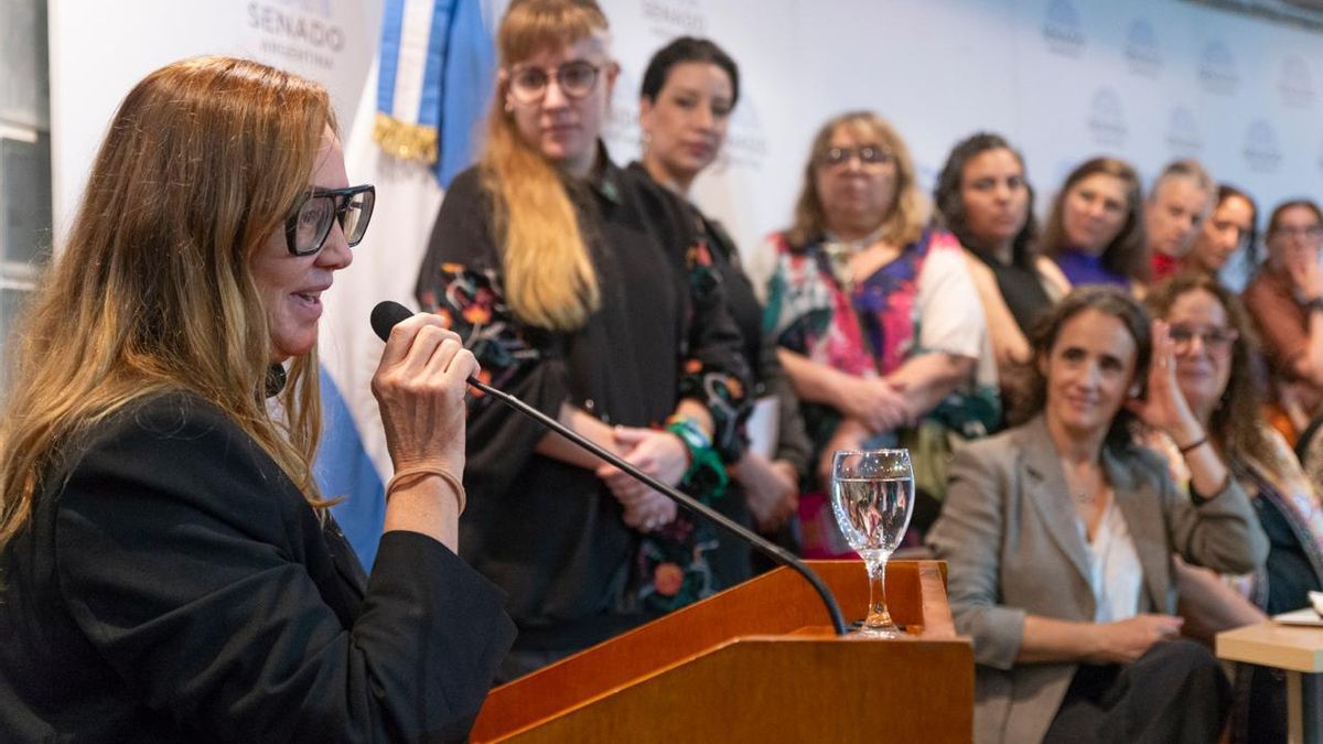 Andrea Lucangioli, la abogada de las cinco jugadoras de la selección