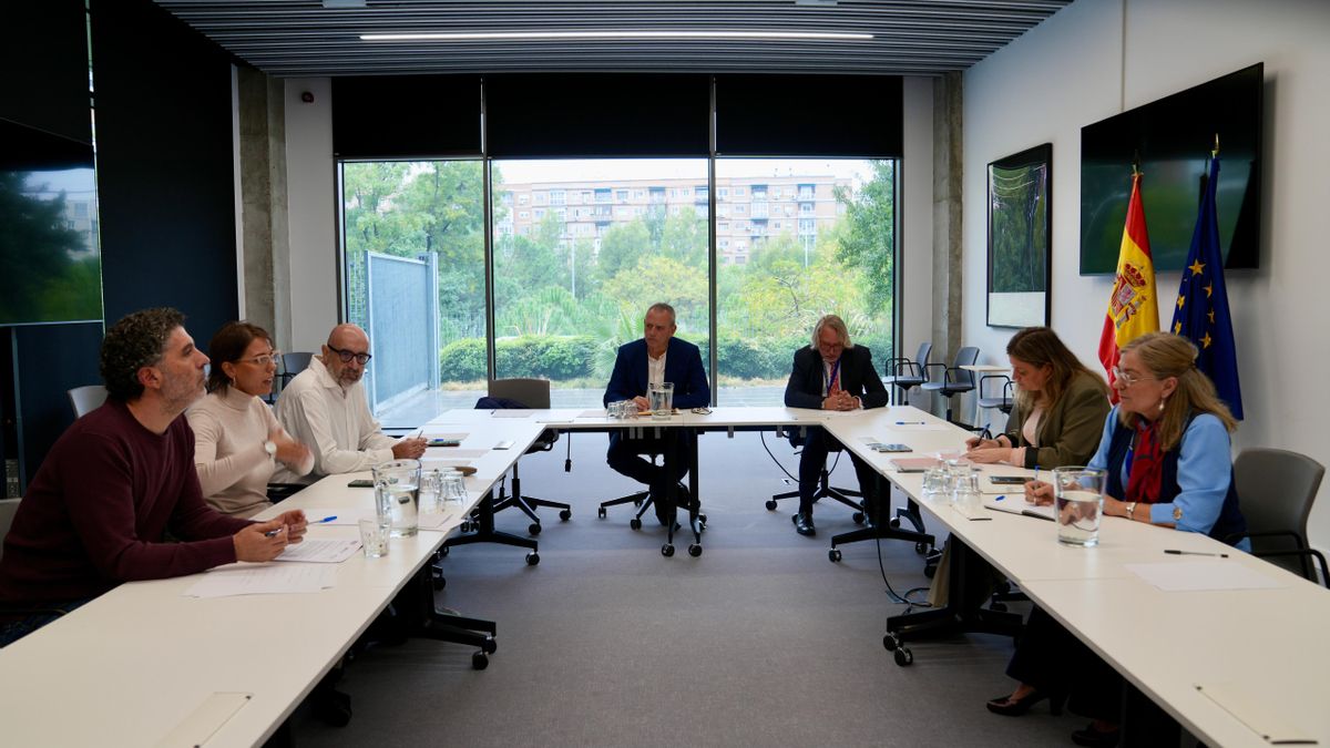 El Gobierno comenzará a negociar el sueldo de los funcionarios tras la amenaza de huelga de los sindicatos