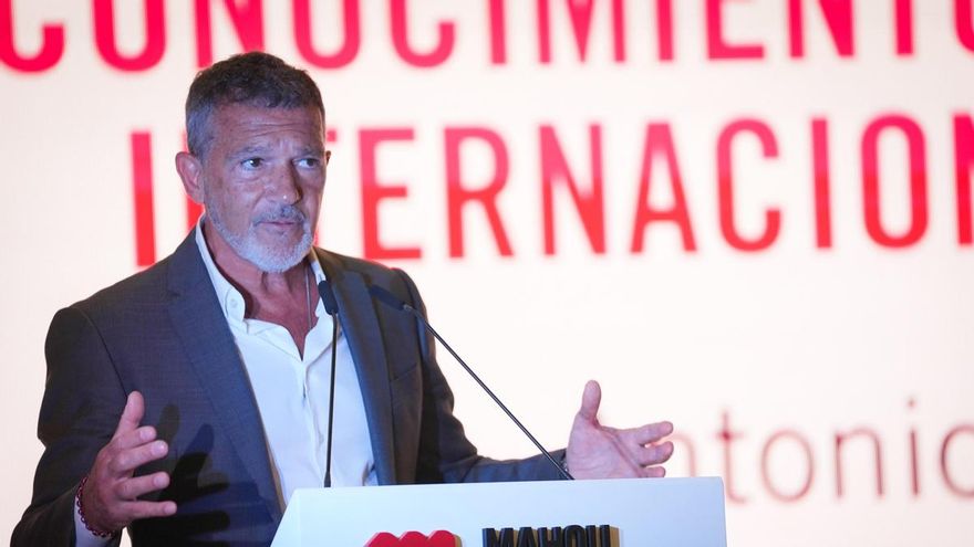 Antonio Banderas reivindica el teatro frente a la inteligencia artificial: "Es un refugio para la verdad"