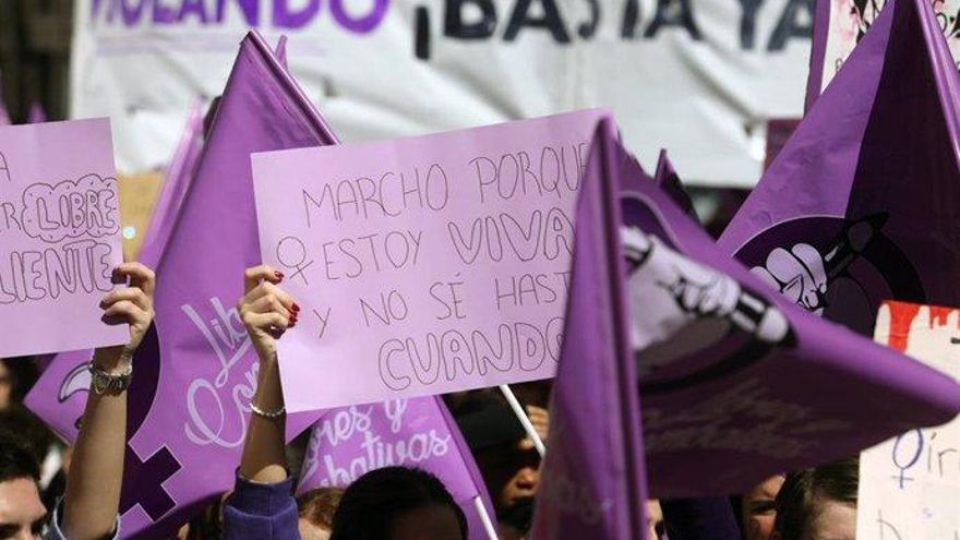 El Ayuntamiento del PP en Almería programa un carnaval que desplaza la manifestación feminista del 8M: "Falta sensibilidad"