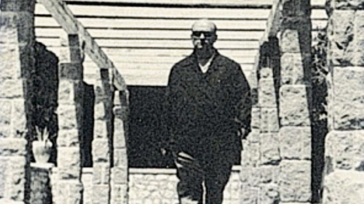 Un hombre ha muerto, han roto un paisaje