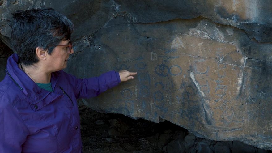 Un documental recorre la historia de Canarias a través de sus grabados rupestres