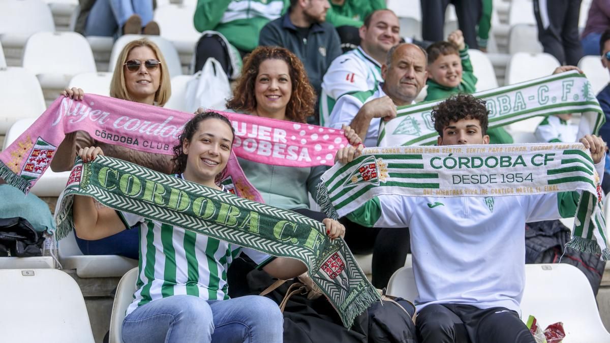 Grada Blanquiverde del Córdoba CF - Real Sociedad B