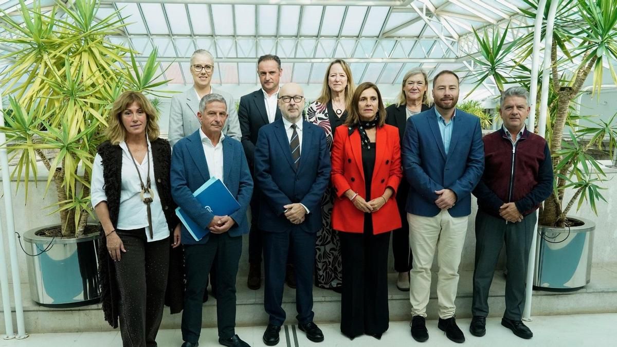 El fiscal superior de Cantabria en el Parlamento, para presentar la Memoria de 2026.