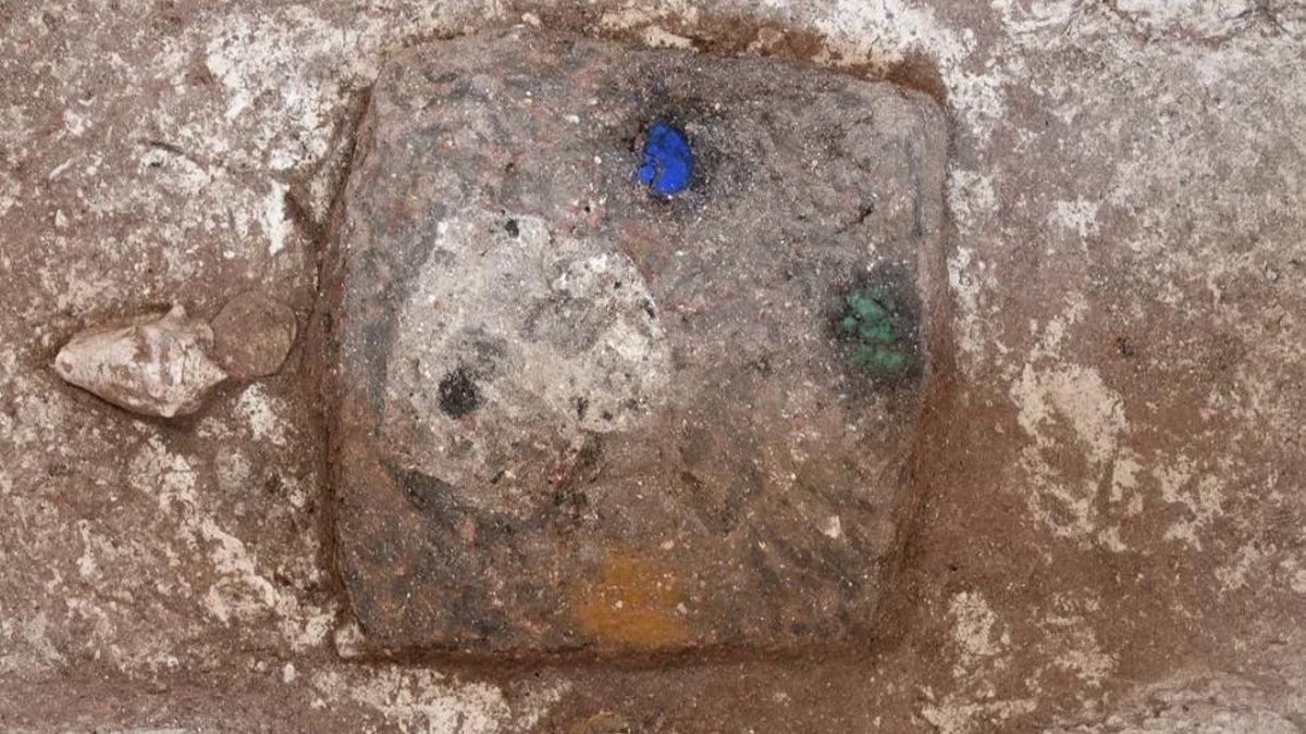 Pigmentos e oferendas encontrados confirmam o uso cerimonial do local como centro cósmico.