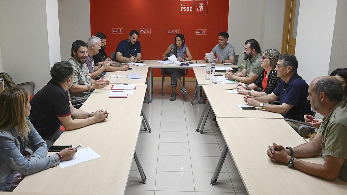 Caos y falta de medios en riesgo alto de incendios y un premio al "desoperativo" forestal: "¿Qué puede salir mal"?