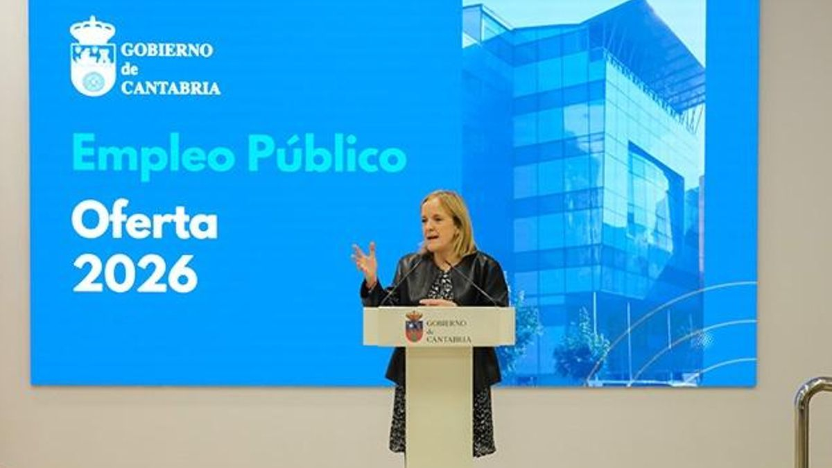 La consejera de Presidencia, Isabel Urrutia, en una de las comparecencias relacionadas con la Oferta de Empleo Público