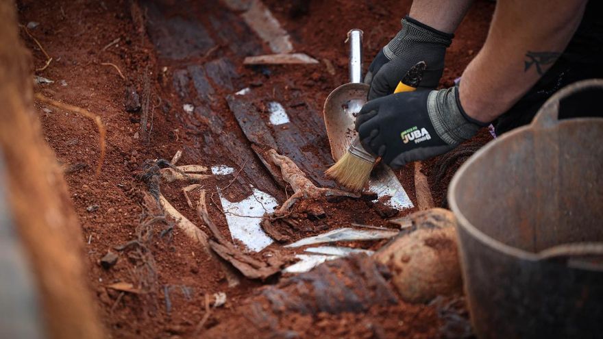 La tumba de la sindicalista Margalida Llogat, encarcelada por la dictadura franquista, está en el rectángulo del Cementeri Vell d’Eivissa donde se busca a los republicanos desaparecidos.
