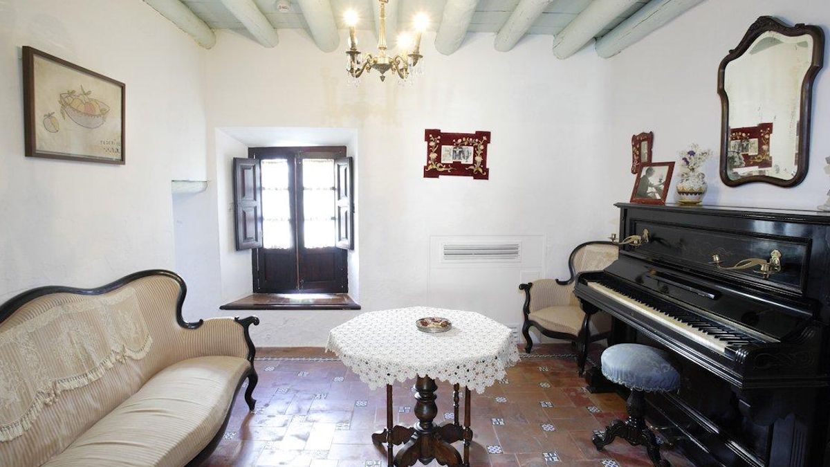 Fuente Vaqueros, donde nació Lorca.