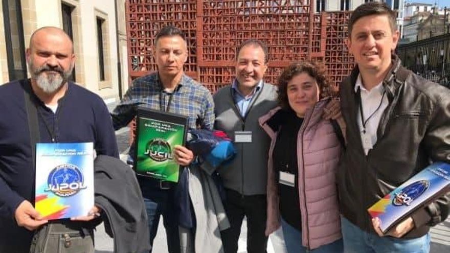 Euskadi desestima "cientos" de peticiones de policías y guardias civiles que querían ser víctimas policiales