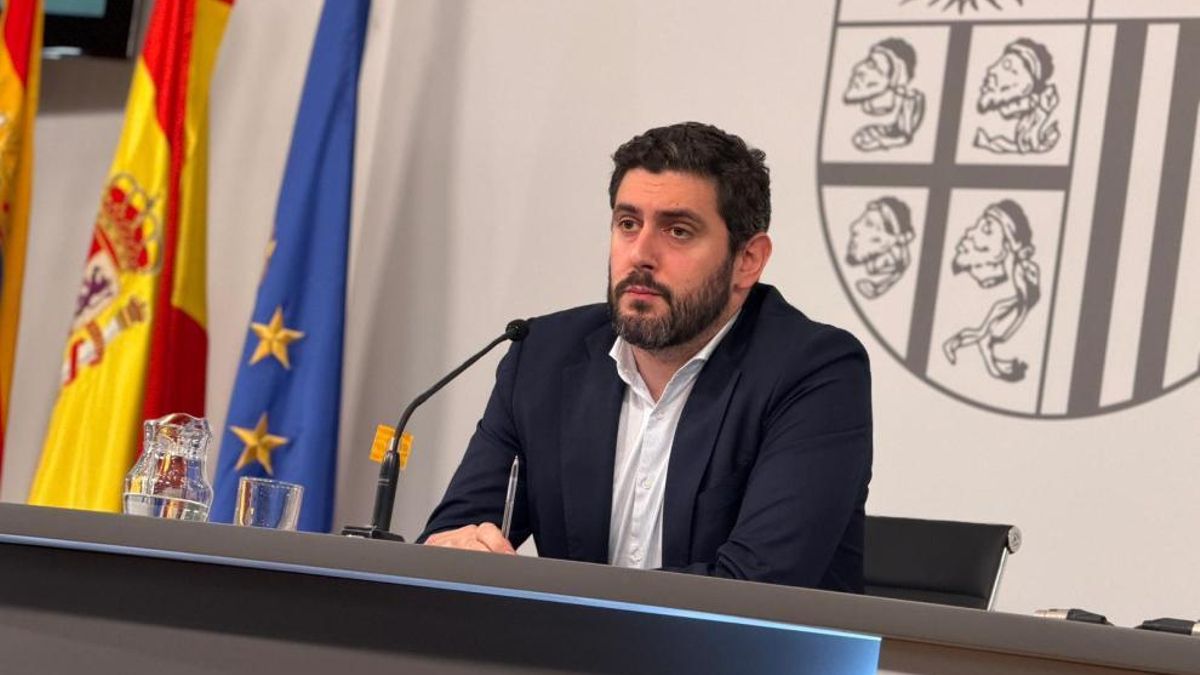 Vox se ceba con los menores migrantes en Aragón: les quita la "propina" semanal de 17 euros, pero la mantiene a los españoles