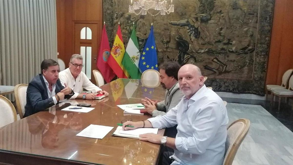CSIF presenta al Ayuntamiento un informe con deficiencias en las infraestructuras de colegios públicos