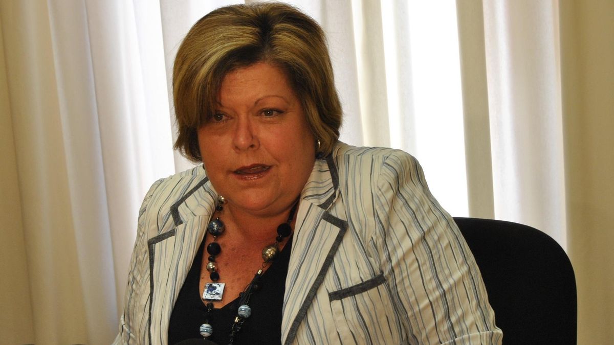 Gobierno valenciano espera no tener que llegar al "extremo" de expulsar a la diputada Martínez imputada en Brugal