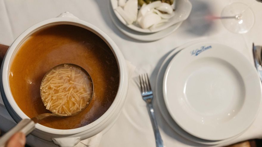 Ruta del Cocido Madrileño 2026 en 30 restaurantes de la capital: listado completo de participantes y sus precios