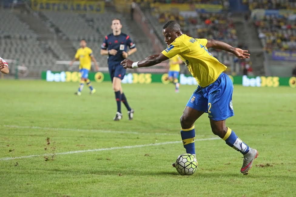 Partido entre la UD Las Palmas y el Rayo Vallecano. (ALEJANDRO RAMOS)