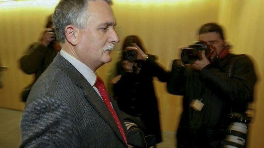 7 de febrero: Víctor Bravo, condenado