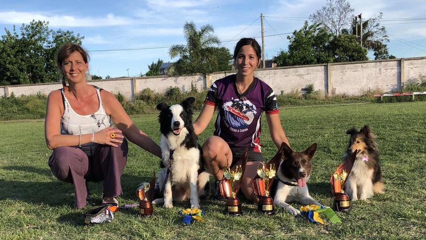 Agility, el deporte que fortalece los lazos de los humanos con los perros