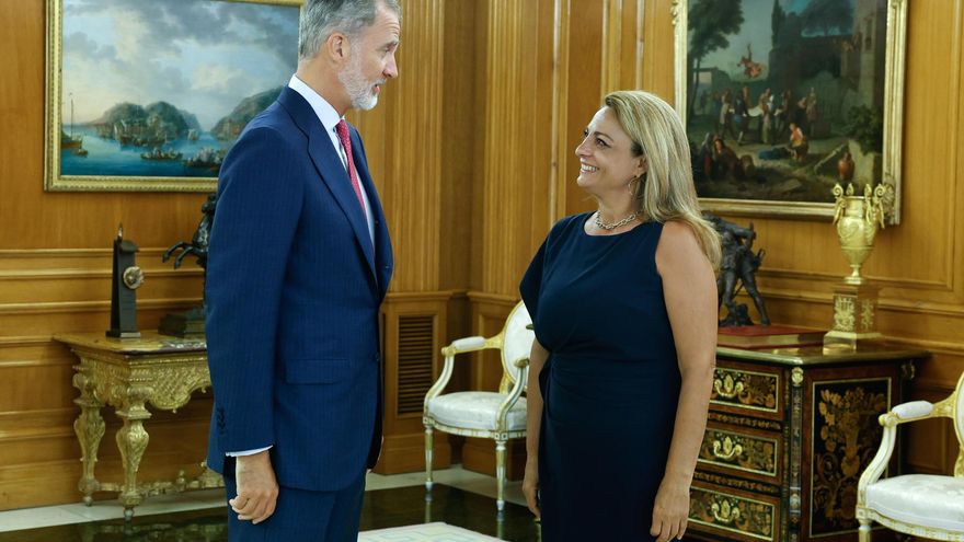 Cristina Valido (CC) garantiza su apoyo a Feijóo si se presenta a la investidura, pero no se niega a hablar con Sánchez