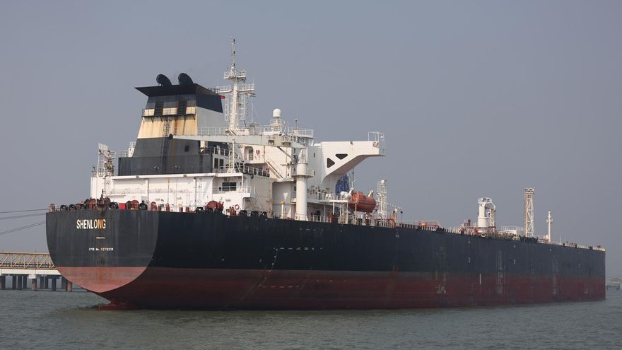 Un petrolero de la India ha llegado al puerto de Mumbai después de atravesar el estrecho de Ormuz de forma segura.