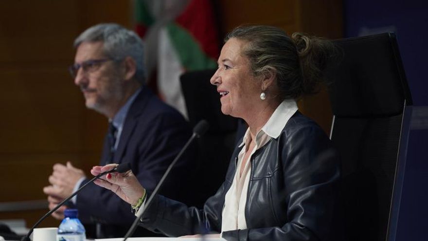 Euskadi "activa" a médicos de familia y pediatras jubilados para cubrir las vacantes en atención primaria